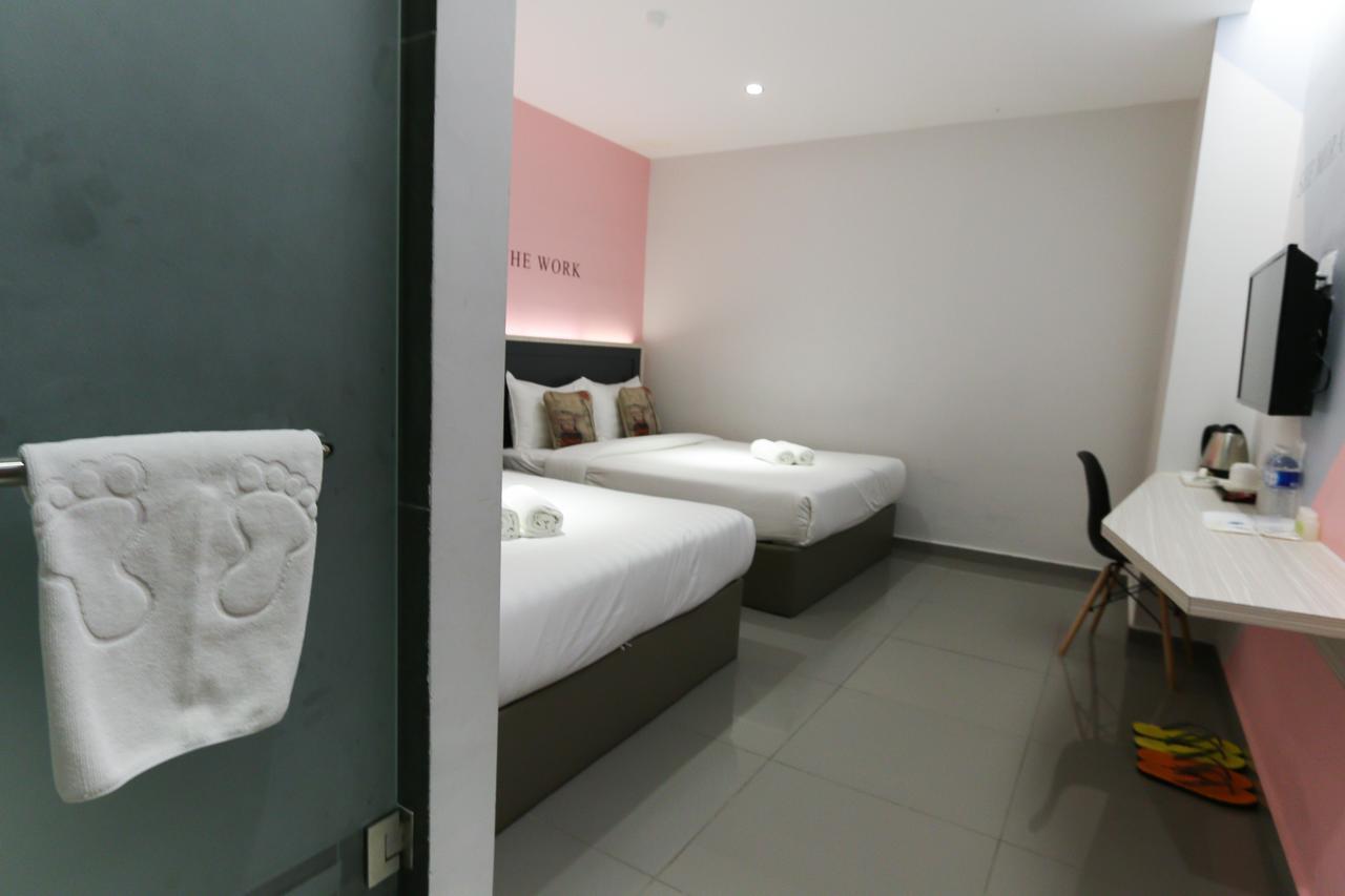 Hotel 99 Kota Kemuning Shah Alam Buitenkant foto