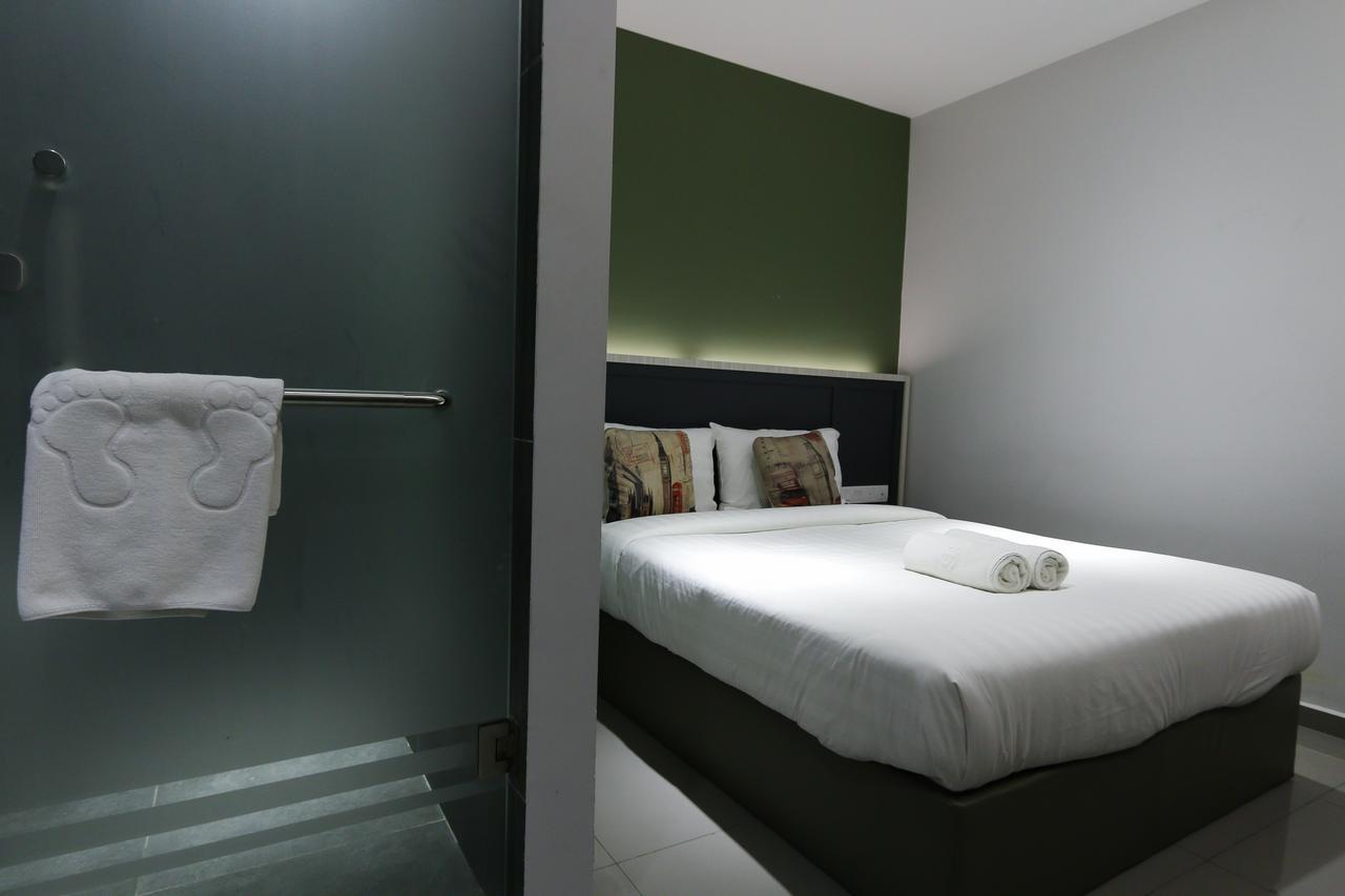 Hotel 99 Kota Kemuning Shah Alam Buitenkant foto